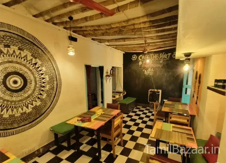 Cafe with Creative Interior and Fully Equipped Kitchen